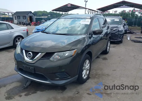 2015 Nissan Rogue Sv z USA, uszkodzony, nr VIN 5N1AT2MV2FC880554